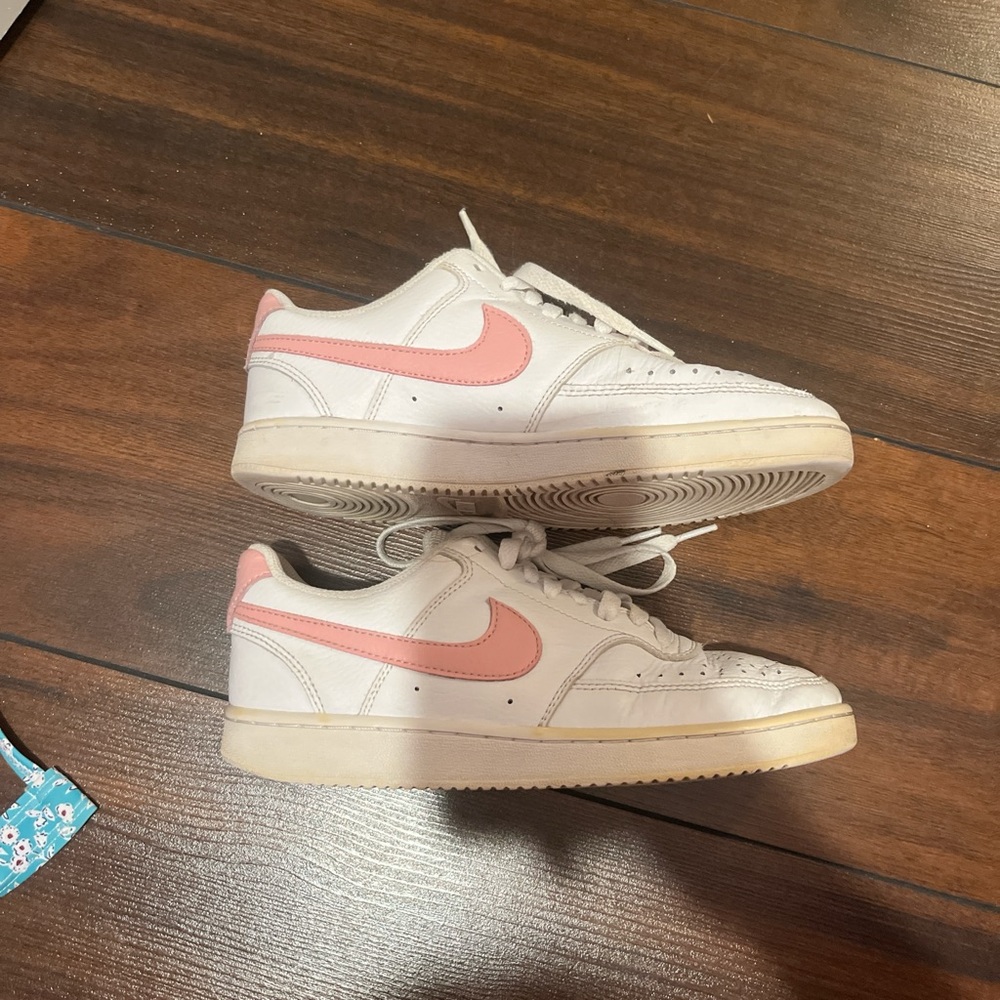 Nike White and Pink Sneakers